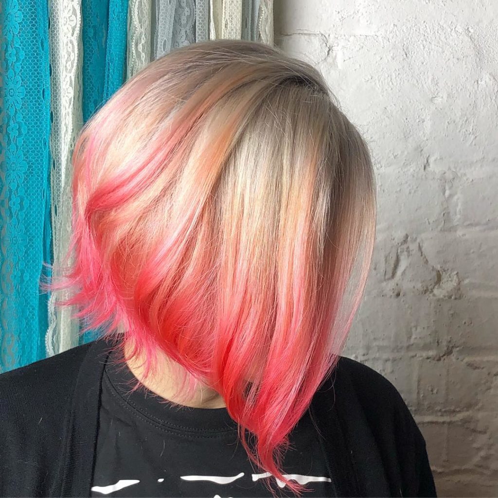 Color melt blonde into pink